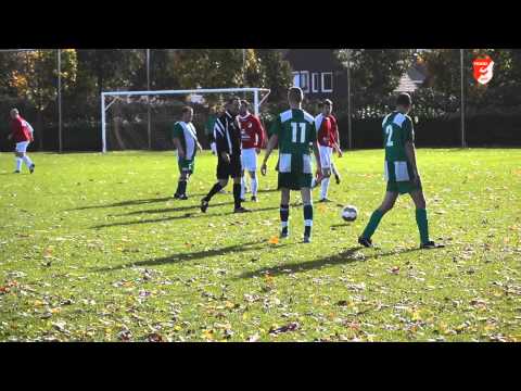 voetbalwedstrijd Rood-Wit 6 - Dioz 4