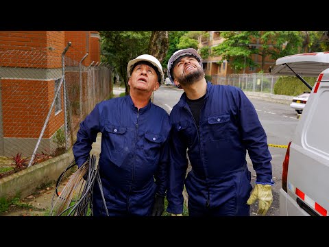 EL CALL CENTER 2 (LOS TÉCNICOS) - LOS MONTAÑEROS