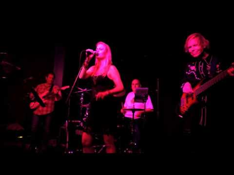 Eve Selis Band - White Rabbit