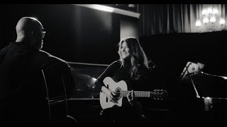 Son Âme D'enfant Lyrics English Translation