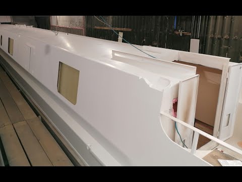 Narrowboat Painting at Ovation Boats