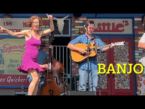 Fast Bluegrass Buckdance - Miss Moonshine & Wiseman Brothers - Chomp and Stomp main stage 2024