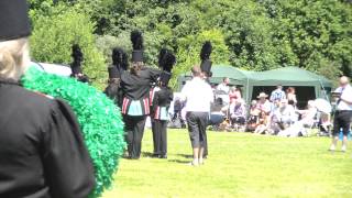 preview picture of video 'Conisbrough Castle Cavaliers'