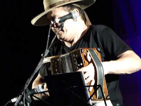 ANTONIO TARRAGÓ ROS EN FORMOSA CARAÍCHO LEDESMA 08-10-2010