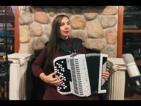 WELTROM602BWH - White Pearl Weltmeister Romance 602 Chromatic Button Accordion B MM 60 72 $2999