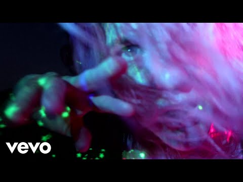 Grace Ives - Dance With Me (Visualizer)