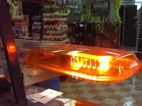 Detroit Wrecker Sales - Star Razor Light Bar