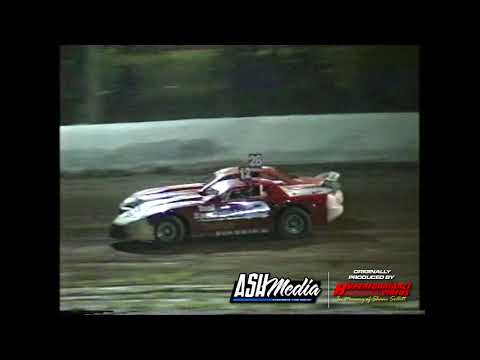 Thrills and Spills | 2nd January 2000: Yandina - Super Sedan Allstar Series R01
