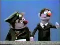 Sesame Street Herbert Birdsfoot And The ET Family