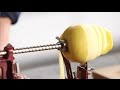How to Use an Old-Fashioned Apple Peeler/Corer How to Use an Old-Fashioned Apple Peeler/Corer