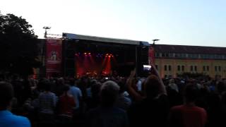 Alanis Morissette - You Oughta Know live (Berlin) (2012-07-10)