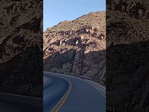 Bajando por La Cuesta de Miranda hacia Chilecito- La Rioja