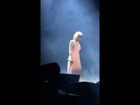 160806 Taeyeon 태연 Butterfly Kiss in Busan D1 - U R