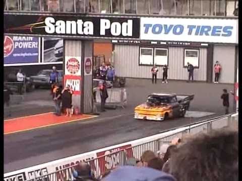 Fast Freddy Fagerström burnout / sideways run - Santa Pod European Finals 2010