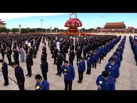 China honors martyrs with moment of silence at Tiananmen Square