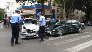 preview picture of video 'Accident Slobozia - intersectia M. Basarbab / Str. Ialomitei / Ardealului'