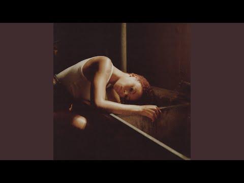 Download Ravyn Lenae - Love Me Not MP3