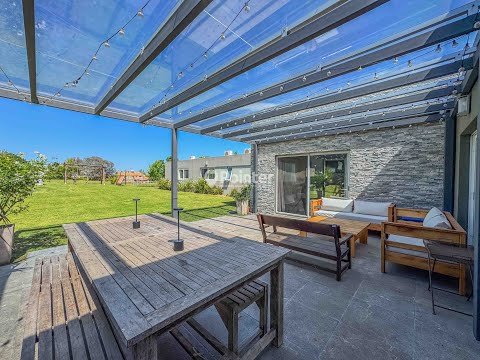 Video de YouTube - VENTA Casa moderna en Altos de la Tahona, 3 Dormitorios, Piscina y Vista al Golf