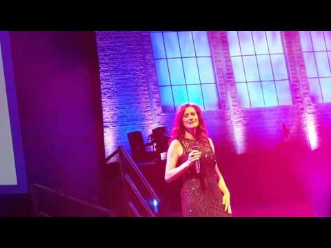 Pia Douwes - Someone like you