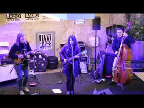 La Belle Vie - Terez Montcalm - Marseille Docks Village