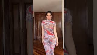 Download lagu Me obligaron a vestirme así. Me veo bien? mp3