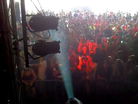 Bastille - Pompeii (SDC & Dennis Cartier Bigroom Reboot) PLAYED BY WOUT @ SUMMERFESTIVAL