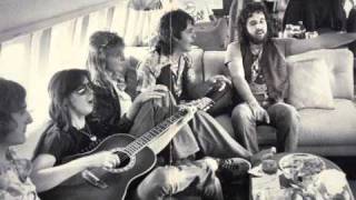 Paul McCartney talks about London Town &amp; Cafe On The Left Bank