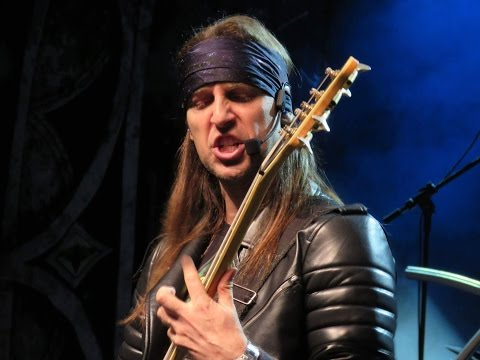 Helloween "The Time of the Oath" Sutter e COTSK