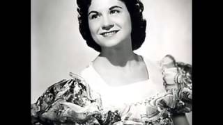 Kitty Wells Memorial   I&#39;ve Got My One Way Ticket To The Sky   YouTube1