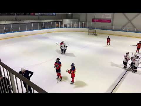 JYP U12 (2011) su 6.11.2022 klo 10:50, Killeri (Pienpeli1), Diskos Punainen - JYP Valkoinen