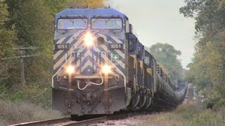 preview picture of video 'CEFX 1051 East by Kingston, Illinois on 9-27-2012'
