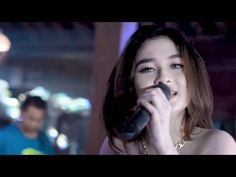 Bintang Pentas - Arlida Putri - OM ADELLA versi latihan