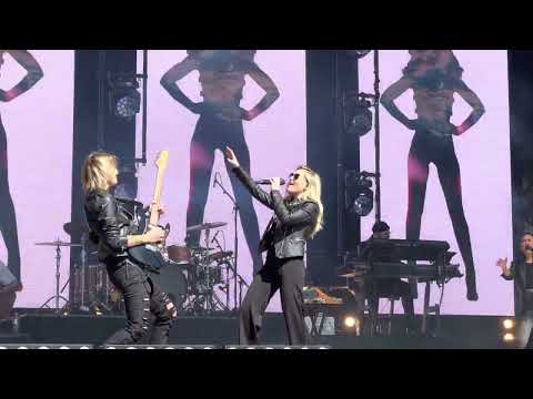 Helene Fischer „Genau dieses Gefühl“ (Live am Snowpenair 2022 in Grindelwald am 27.03.2022)