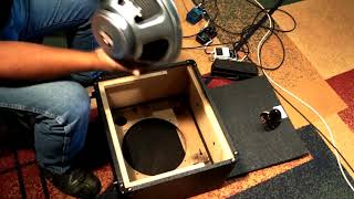 Video thumbnail for Eminence Swamp Thang 12 inch speaker replaces Celestion 70/80 by jake smith