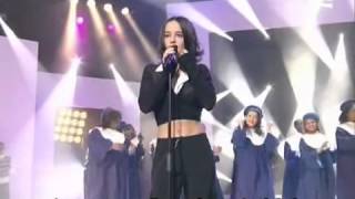 Alize ella, elle l&#39;a subtitulado en español !!!