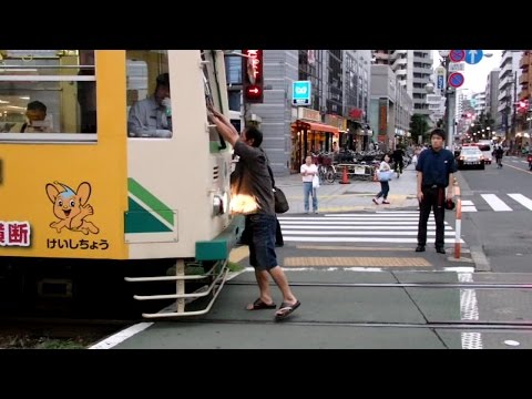 カーンゴム路面電車: 内部。