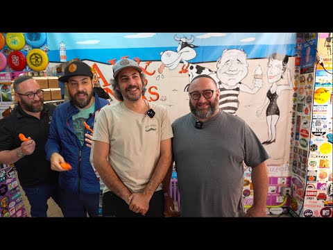 Tripping Kosher: Max & Mina's - Flushing, Queens, New York