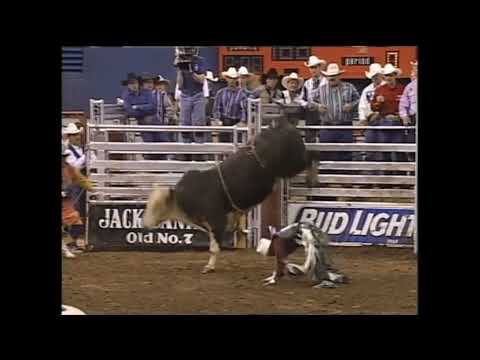Slam N Jam bucks Gilbert Carrillo - 95 PBR Nashville