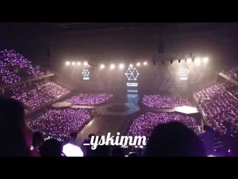 160911 The EXO'rDIUM in Bangkok - Moonlight before the concert started