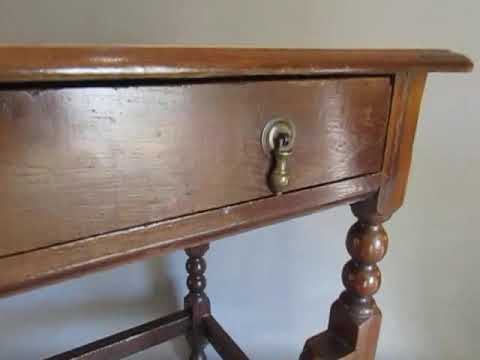 Mid 18th Century English Bobbin Turned Oak Side Table NPA13311.e