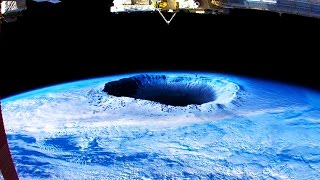 ¿Qué pasaría si la Tierra fuera hueca?