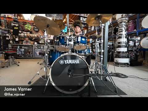 Yamaha Stage Custom Birch 5pc Drum Kit in Deep Blue Sunburst