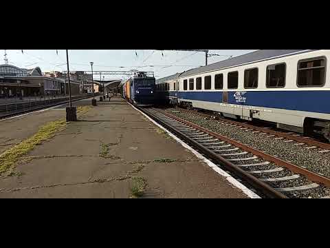 R 8202 CU EA1 255 TRICOLORA