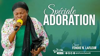 Download lagu Lè mwen sèl e dekouraje... Chak moman Sovèm... Mwen pa yon esklav satan... | Soeur Fendie N. LAFLEUR mp3