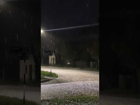 Cayó granizo por segunda vez en el día en Pavón Arriba, Santa Fe🎥@naty_.t 31/08/25 #tormenta#lluvia