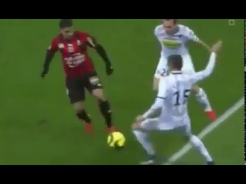 Hatem Ben Arfa produces another brilliant mazy dribble vs Rennes