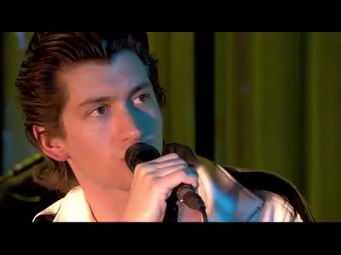 The Last Shadow Puppets - Sweet Dreams, TN live