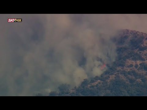 Brush fire burning near Gorman continues to spread