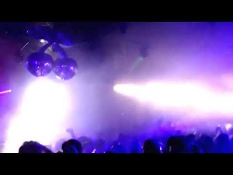 Green Velvet plays ''Housemaster Boyz - House Nation (Dinamix Remix)'' at Pacha, Buenos Aires