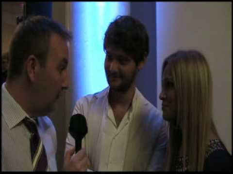 Azerbaijan: Ell & Nikki in London Eurovision winners 2011